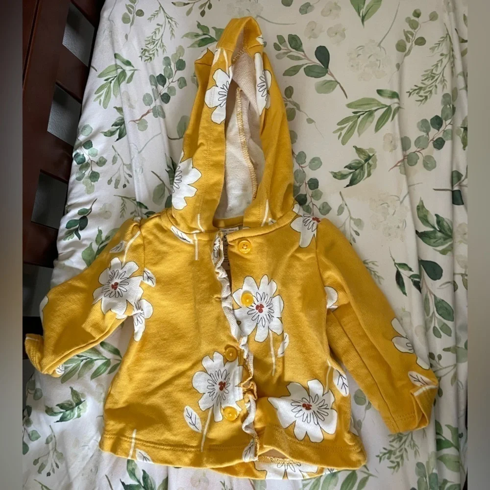 5 piece baby bundle pants and jacket 0-3month